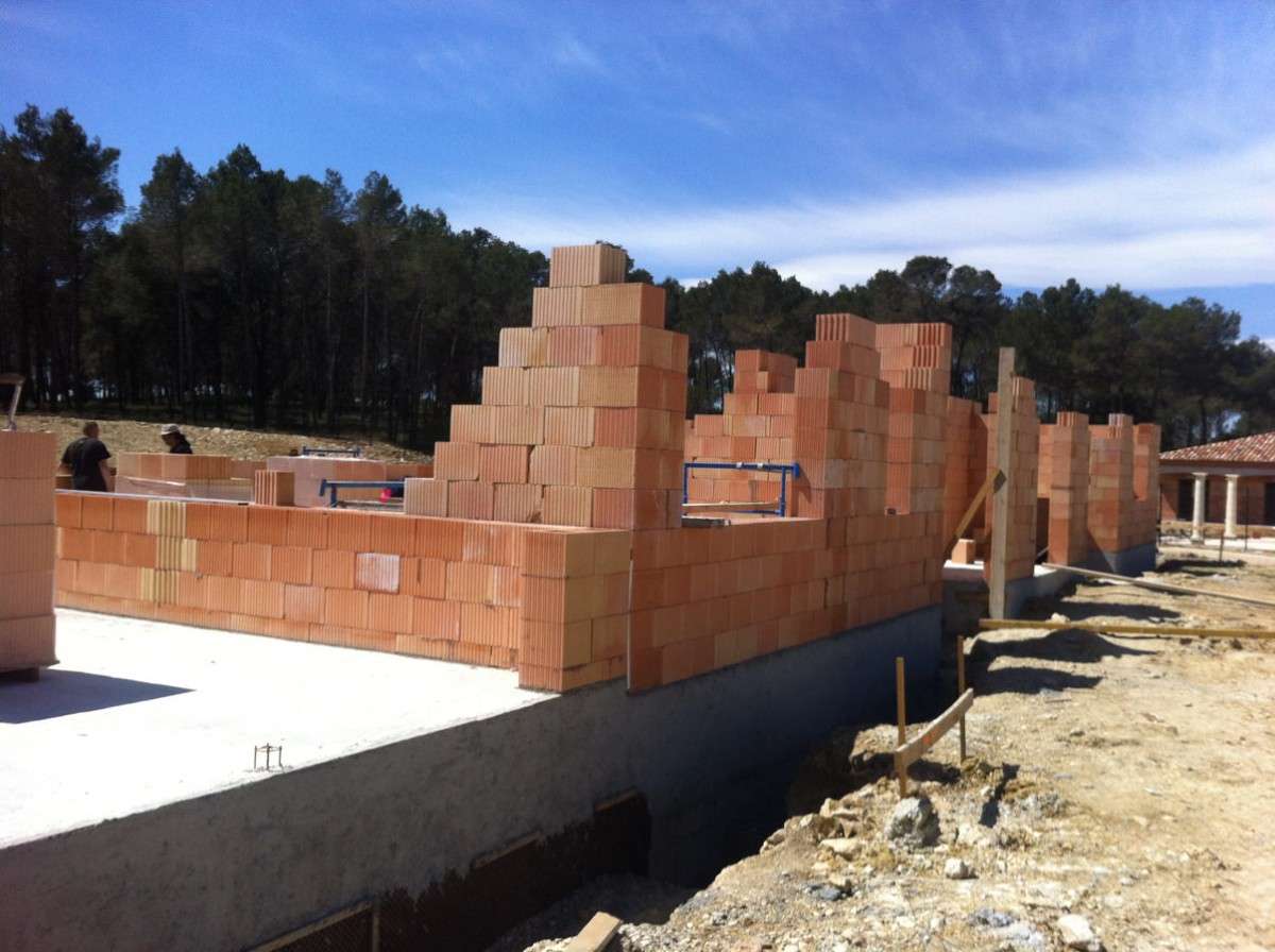 Construction villa prestige 500m2 Saint-Gély-du-Fesc domotique architecte Montpellier LEWISA home — vue 6