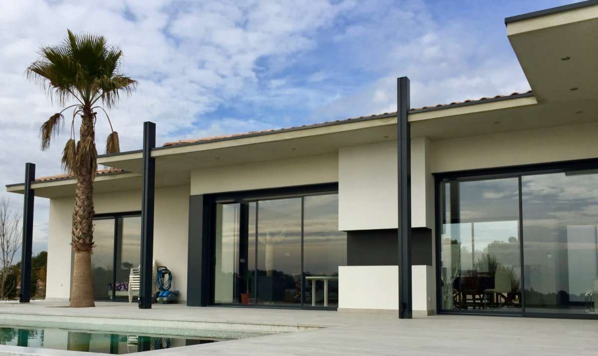 Perspective villa contemporaine intégrée au paysage urbain